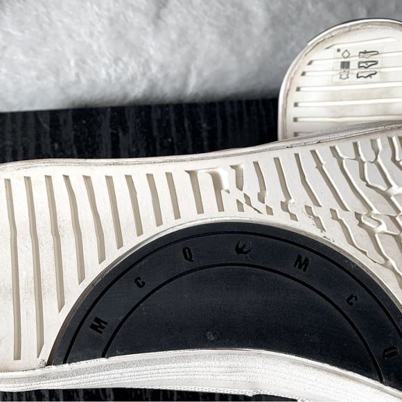 McQ by Alexander McQueen Swallow Sneakers - Picture 7 of 7